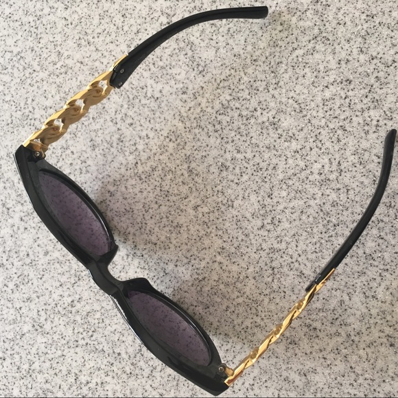 NWOT Cat Eye Sunnies - Picture 3 of 5